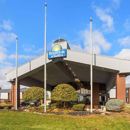 Days Inn & Suites By Wyndham Northwest Indianapolis Eksteriør billede