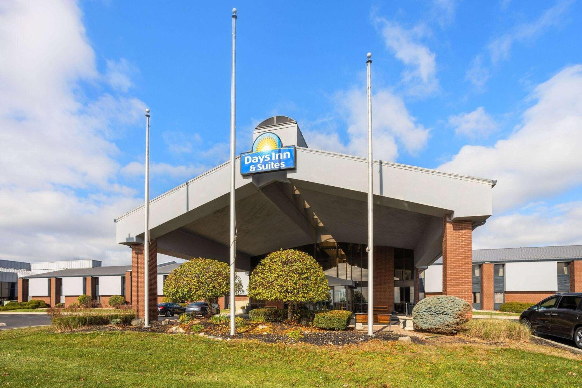 Days Inn & Suites By Wyndham Northwest Indianapolis Eksteriør billede